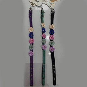 Collar de flores y diamante 