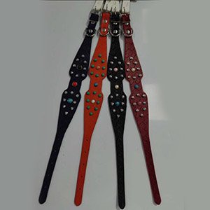 Collar de cuentas de colores